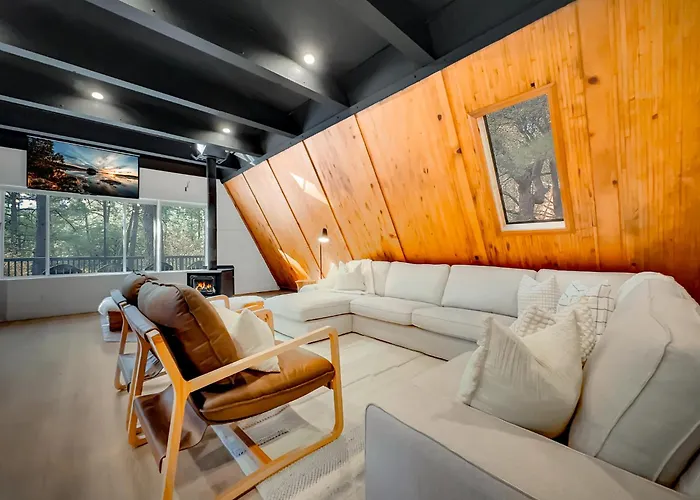 Modern Luxurious A-frame - Playground * Pine