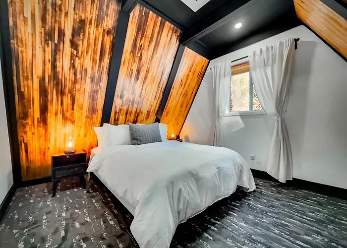 Modern Luxurious A-frame - Playground Holiday home *
