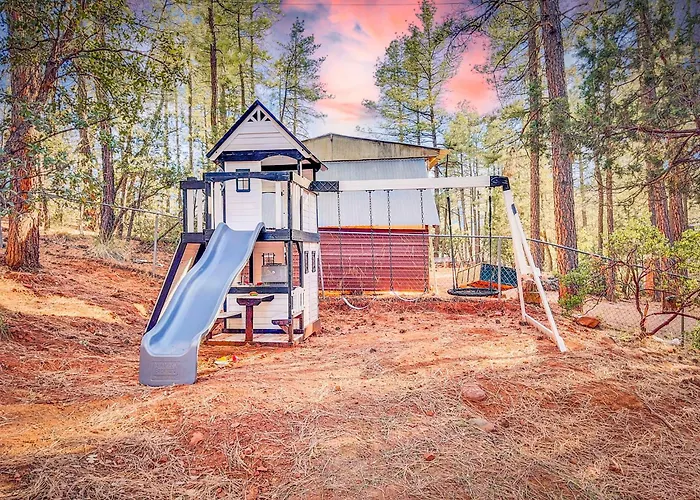 Modern Luxurious A-frame - Playground Holiday home